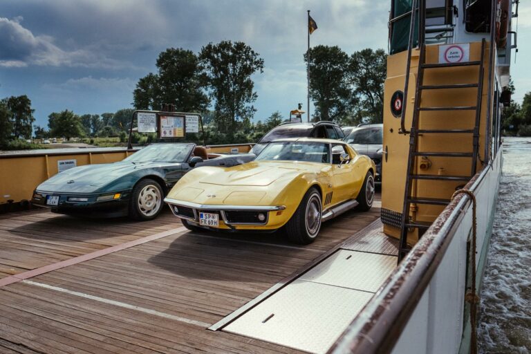 Corvette C3 and C4